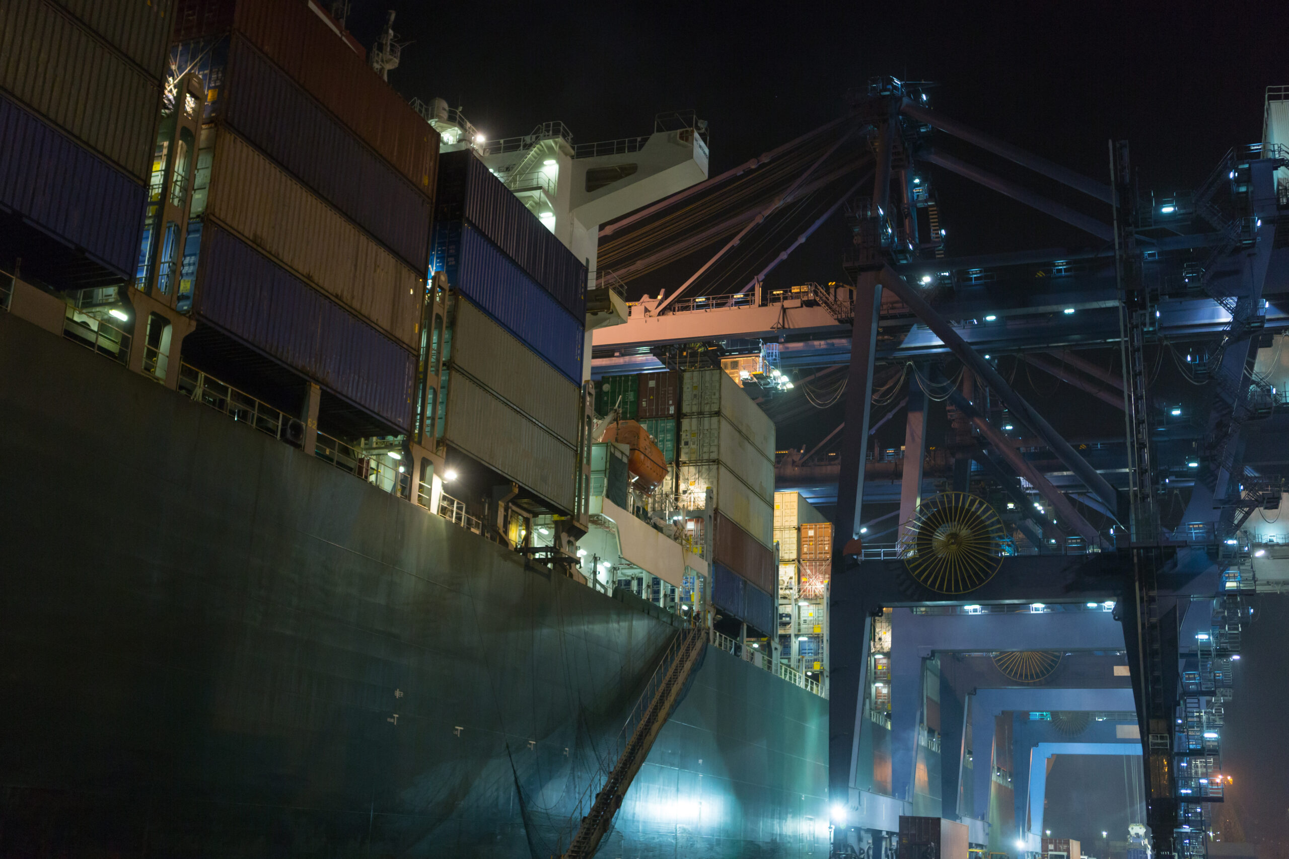 Container,Ship,In,Port,At,Container,Terminal,In,Fog,Weather.